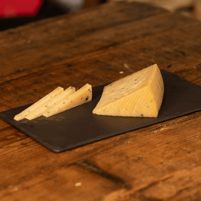 Truffled Cheese Gómez Moreno - wedge 250g